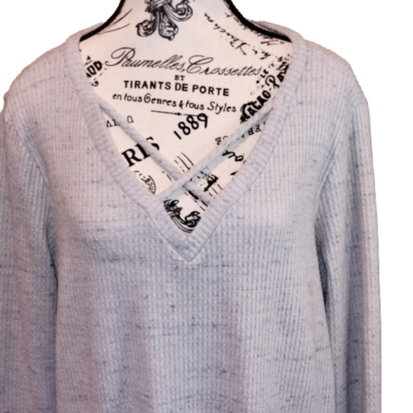 EUC Women's GILLI Long sleeve top - Picture 2 of 15